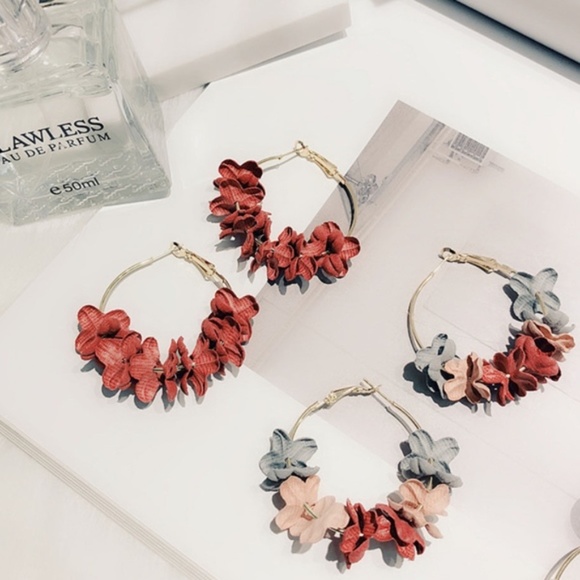 Multicolor Floral Flower Petal Large Hoop Earrings - Picture 7 of 10